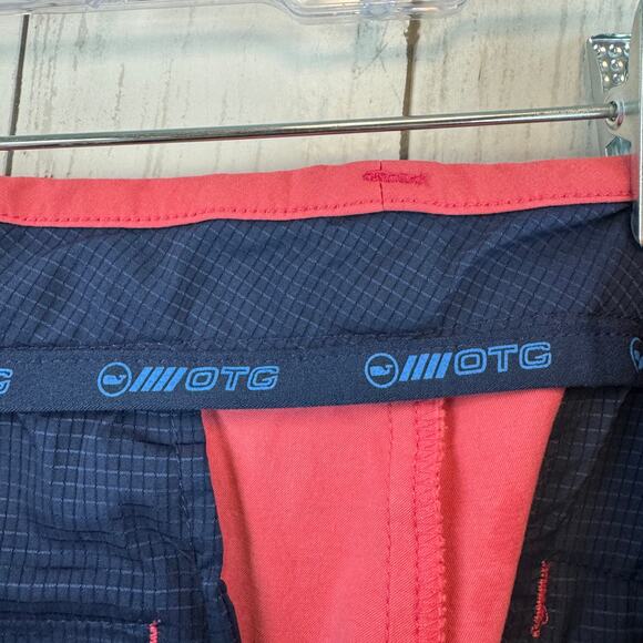 Vineyard Vines Sailors Red 9 Inch Performance On-The-Go Shorts 1H001073 Size 30 - Picture 11 of 16